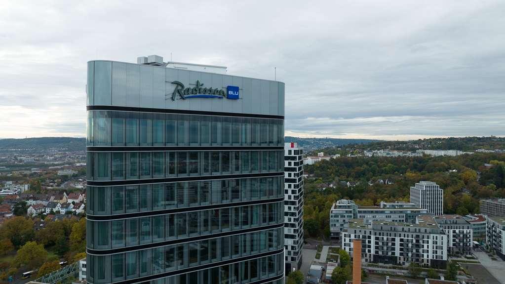 Radisson Blu Hotel At Porsche Design Tower Stuttgart Exterior photo